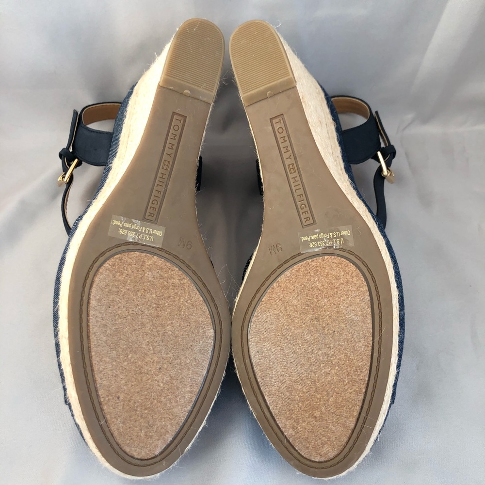 Tommy Hilfiger Kali Denim Peep toe Wedge Sandal, size 9 - Picture 7 of 8